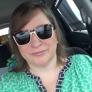 Meet your Posh Ambassador, Jenn